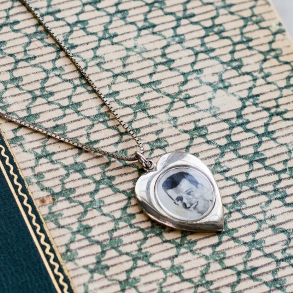 Sterling Silver Necklace Heart Pendant Minimal 50s